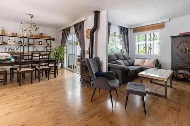 3 sovrum Hus till salu i Marbella med pool - 675 000 € (Ref: 9537272)