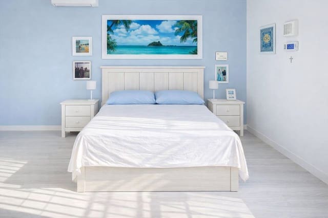 4 soverom Kjedet enebolig til salgs i Sitio de Calahonda, Mijas - € 530 000 (Ref: 9540985)