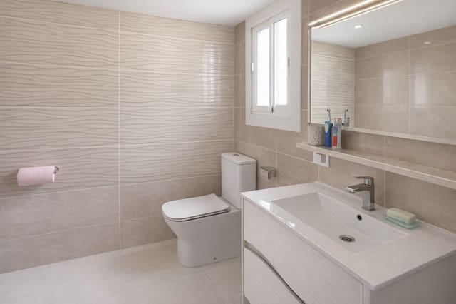 4 soverom Kjedet enebolig til salgs i Sitio de Calahonda, Mijas - € 530 000 (Ref: 9540985)