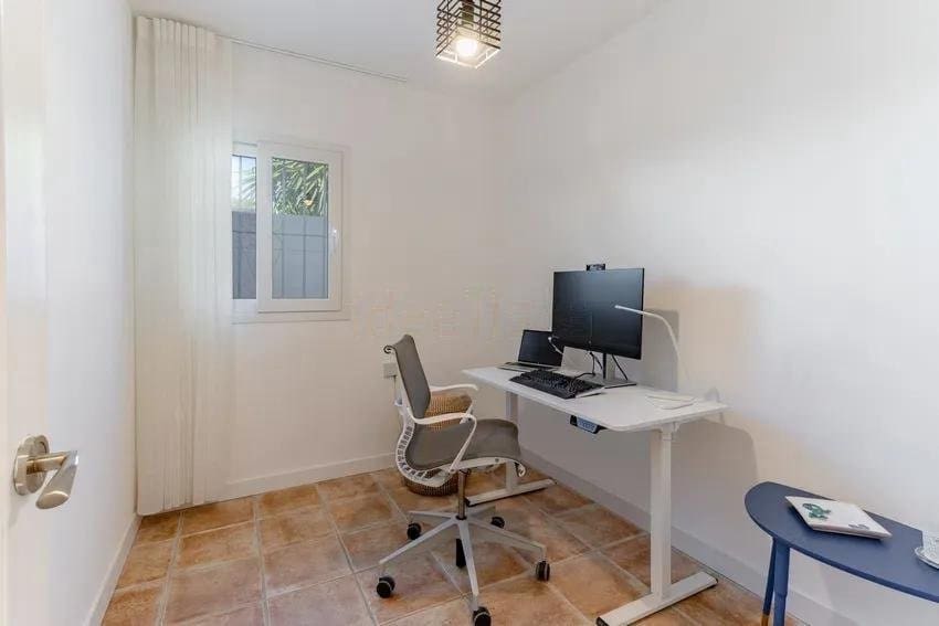 Chalet de 4 habitaciones en Mijas Costa en venta con piscina garaje - 475.000 € (Ref: 9540992)