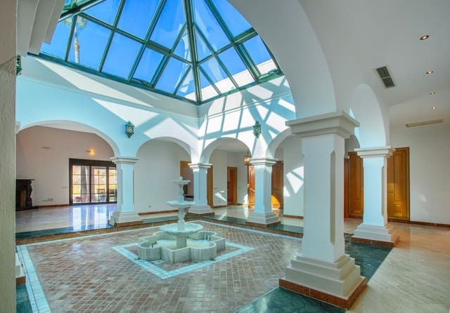 5 slaapkamer Villa te koop in Mijas Costa, Mijas met zwembad garage - € 1.600.000 (Ref: 9547909)