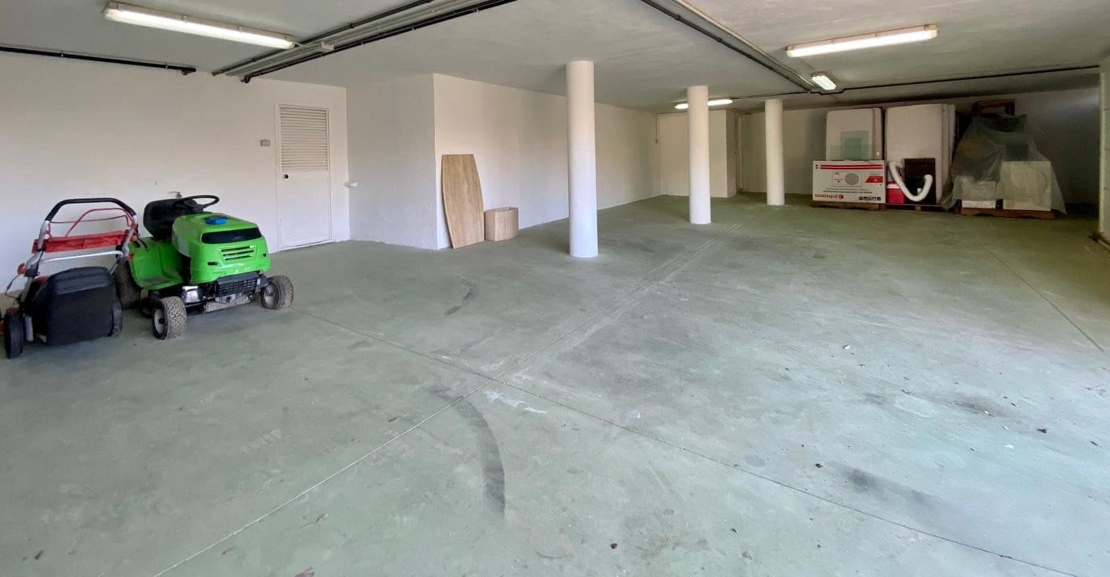 5 slaapkamer Villa te koop in Mijas Costa met zwembad garage - € 1.600.000 (Ref: 9547909)