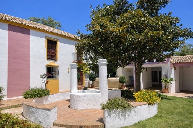 Casa de 2 habitaciones en Guadalmina Baja, Marbella en venta con piscina garaje - 699.000 € (Ref: 9551227)