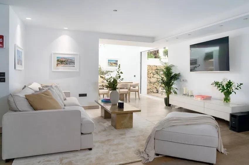 6 slaapkamer Villa te koop in Marbella met zwembad garage - € 2.350.000 (Ref: 9551228)