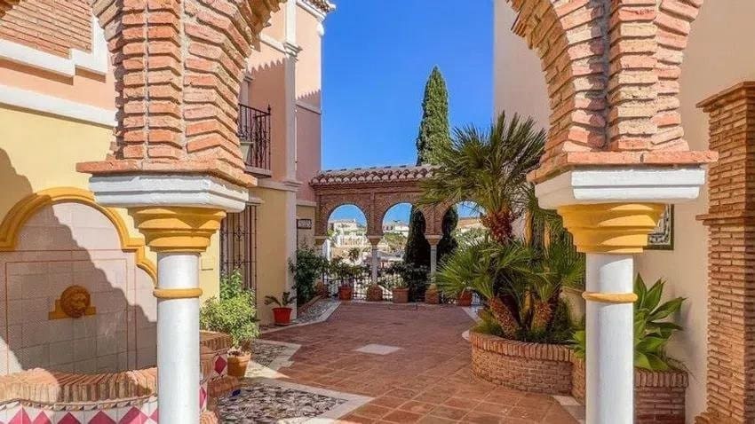 2 chambre Appartement à vendre à Mijas Costa avec piscine garage - 370 000 € (Ref: 9555560)