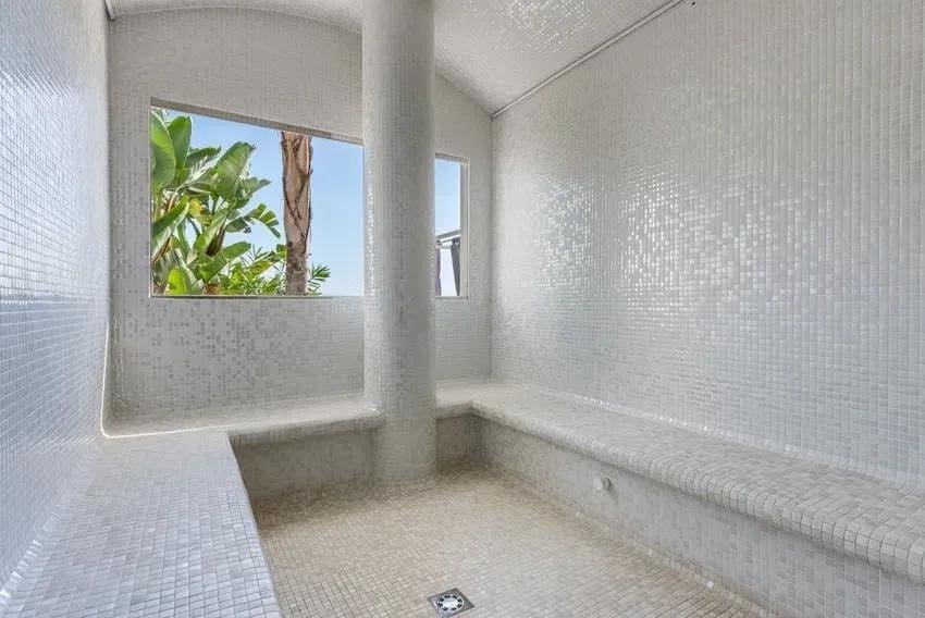 2 Zimmer Apartment zu verkaufen in Fuengirola mit Pool Garage - 619.000 € (Ref: 9561635)