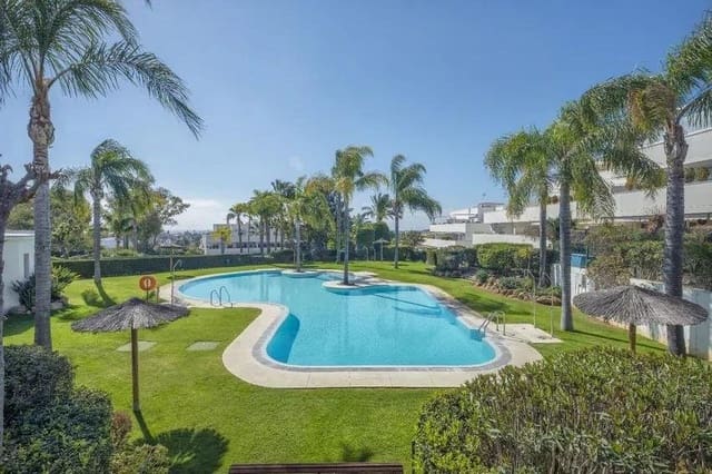 2 soveværelse Penthouse til salg i Marbella med swimmingpool garage - € 460.000 (Ref: 9564995)