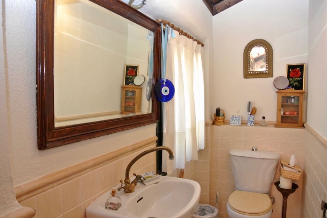 5 slaapkamer Finca/Landhuis te koop in Istan met garage - € 495.000 (Ref: 9570978)