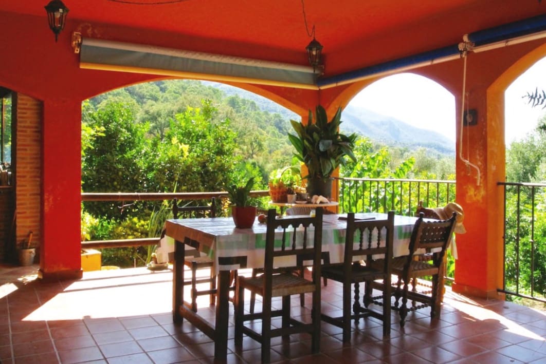 5 slaapkamer Finca/Landhuis te koop in Istan met garage - € 495.000 (Ref: 9570978)