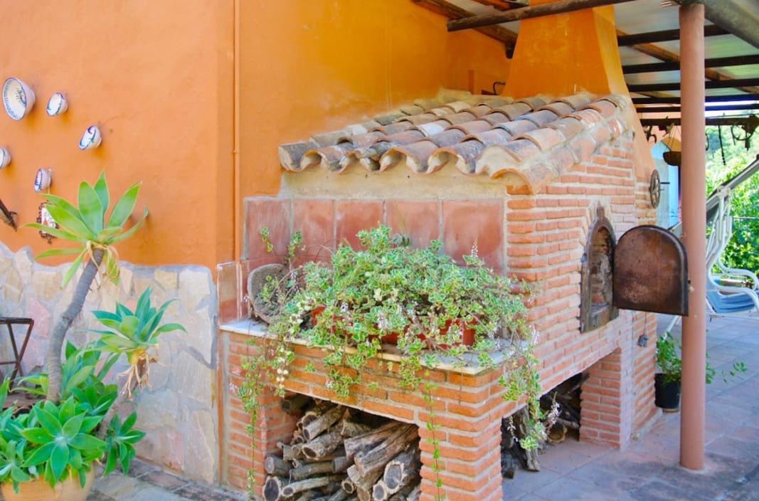 5 slaapkamer Finca/Landhuis te koop in Istan met garage - € 495.000 (Ref: 9570978)