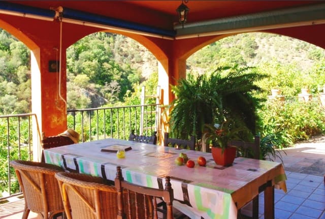 5 slaapkamer Finca/Landhuis te koop in Istán met garage - € 540.000 (Ref: 9570978)