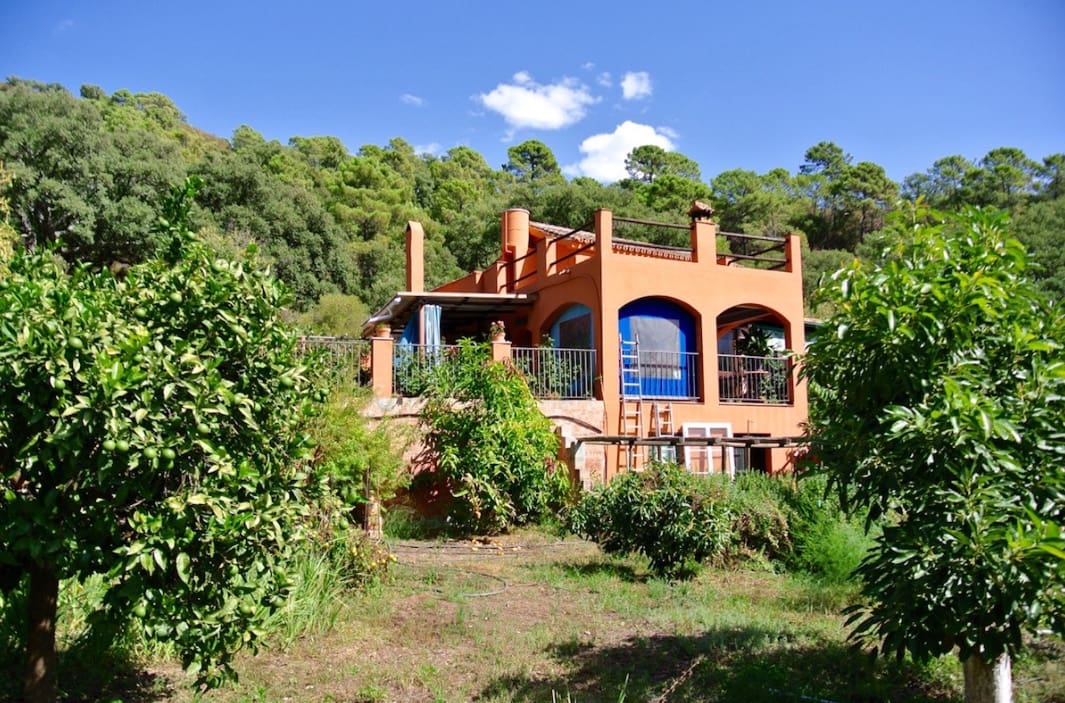 5 bedroom Finca/Country House for sale in Istan with garage - € 540,000 (Ref: 9570978)