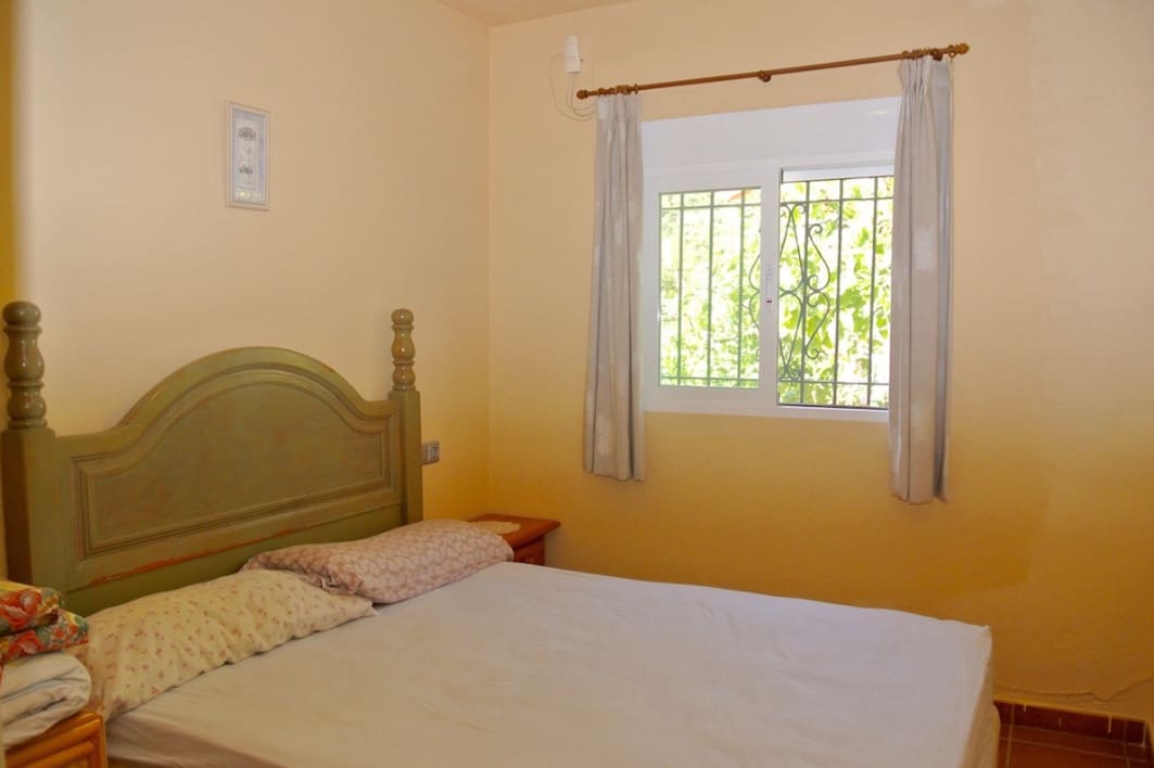 5 bedroom Finca/Country House for sale in Istan with garage - € 540,000 (Ref: 9570978)
