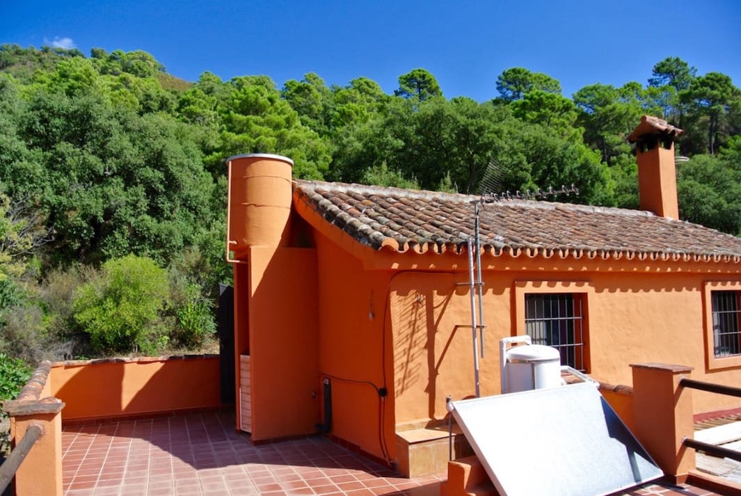 5 bedroom Finca/Country House for sale in Istan with garage - € 540,000 (Ref: 9570978)