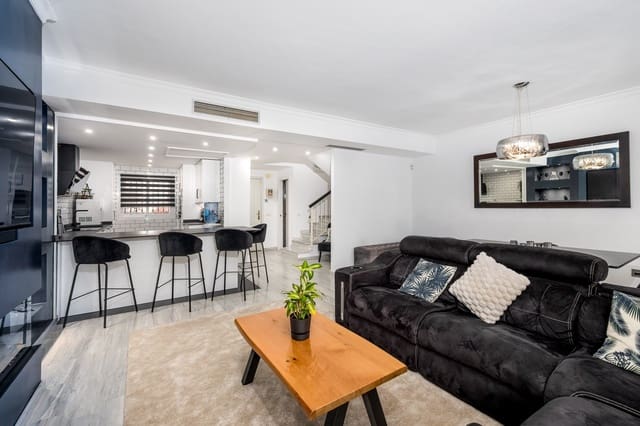 3 camera da letto Casa in vendita in Alhaurín Golf, Alhaurín el Grande con piscina garage - 399.000 € (Rif: 9570981)