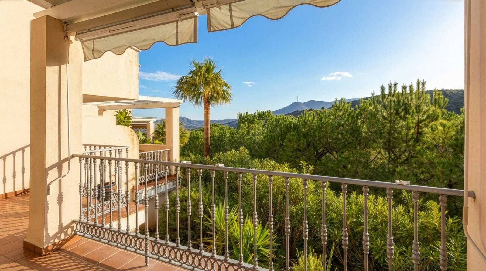 Casa de 3 habitaciones en Alhaurín Golf en venta con piscina garaje - 399.000 € (Ref: 9570981)