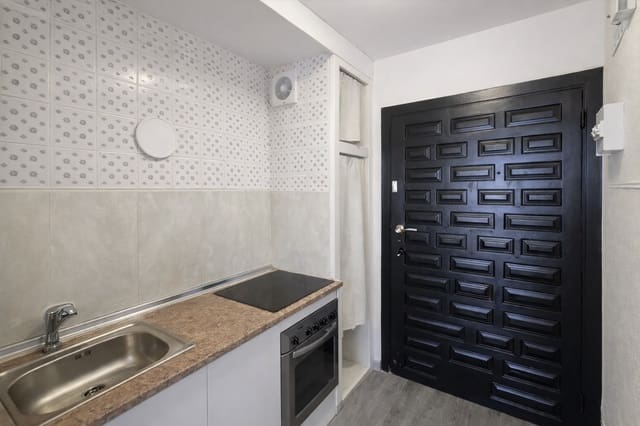 1 slaapkamer Appartement te koop in Mijas Costa, Mijas met zwembad - € 260.000 (Ref: 9570982)