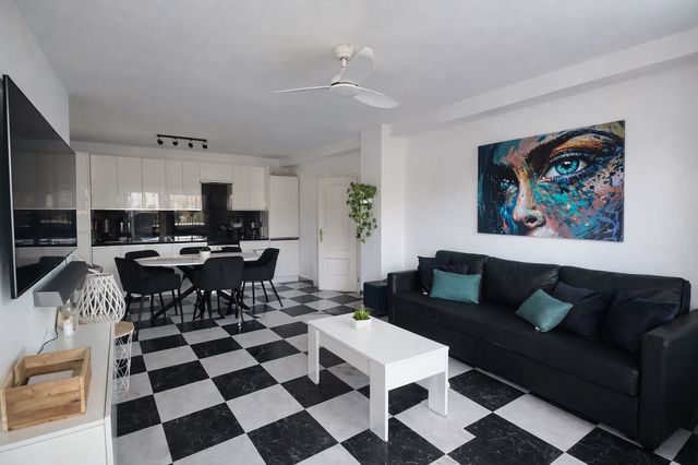 9 sypialnia Willa na sprzedaż w Campo Mijas, Mijas z basenem garażem - 910 000 € (Ref: 9574472)