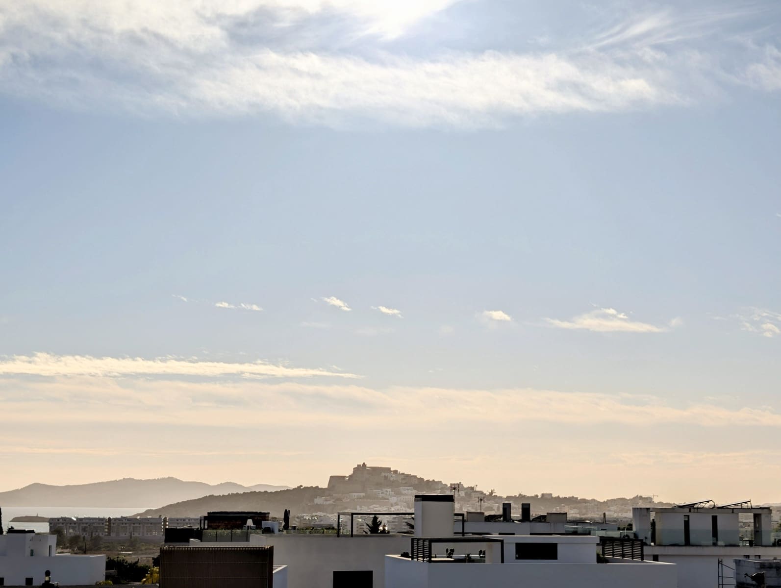 Apartamento de 4 habitaciones en Nuestra Señora de Jesus en venta con piscina garaje - 1.490.000 € (Ref: 9586233)