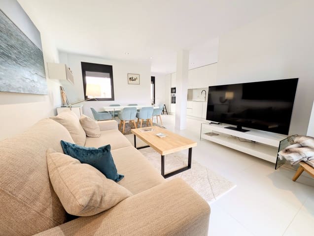 Apartamento de 4 habitaciones en Nuestra Señora de Jesus, Santa Eulalia / Santa Eularia en venta con piscina garaje - 1.490.000 € (Ref: 9586233)