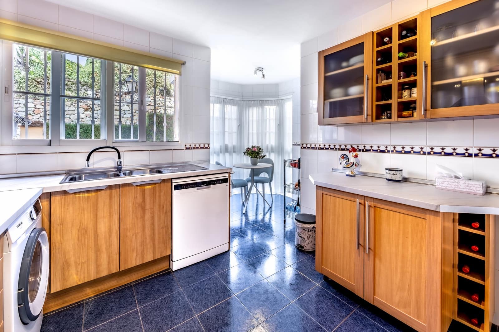 3 bedroom Apartment for sale in Alhaurin Golf with pool garage - € 455,000 (Ref: 9586234)