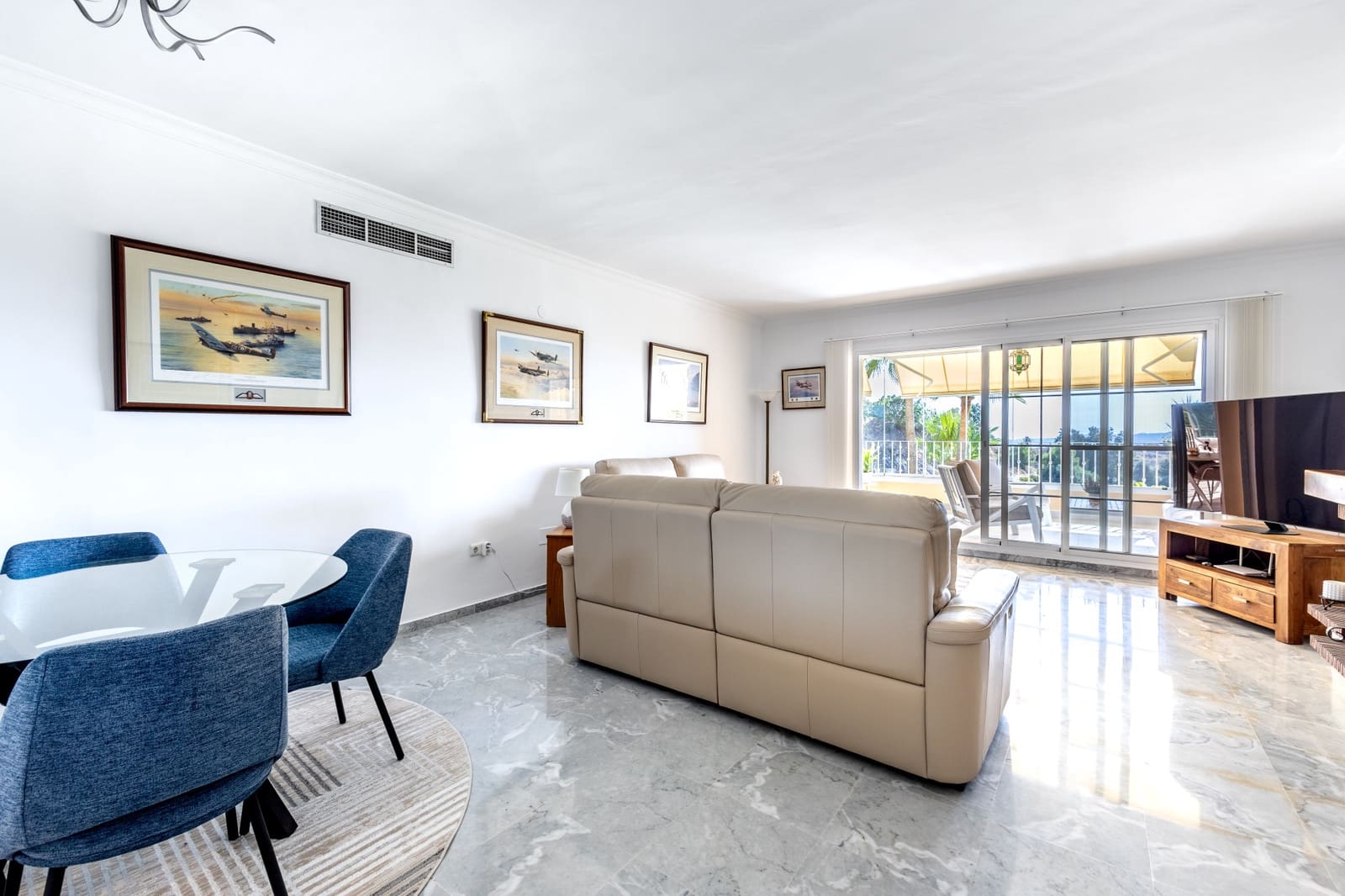 3 bedroom Apartment for sale in Alhaurin Golf with pool garage - € 455,000 (Ref: 9586234)