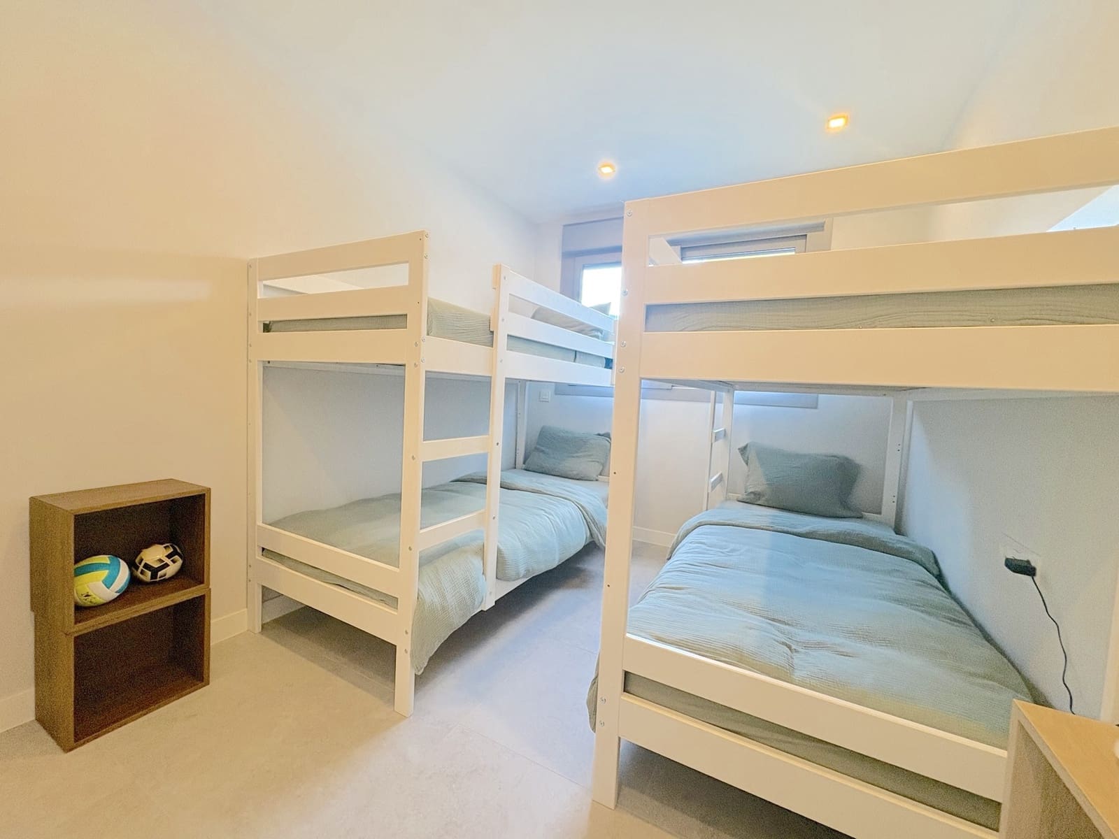 3 slaapkamer Appartement te koop in El Chaparral met zwembad garage - € 575.000 (Ref: 9591123)