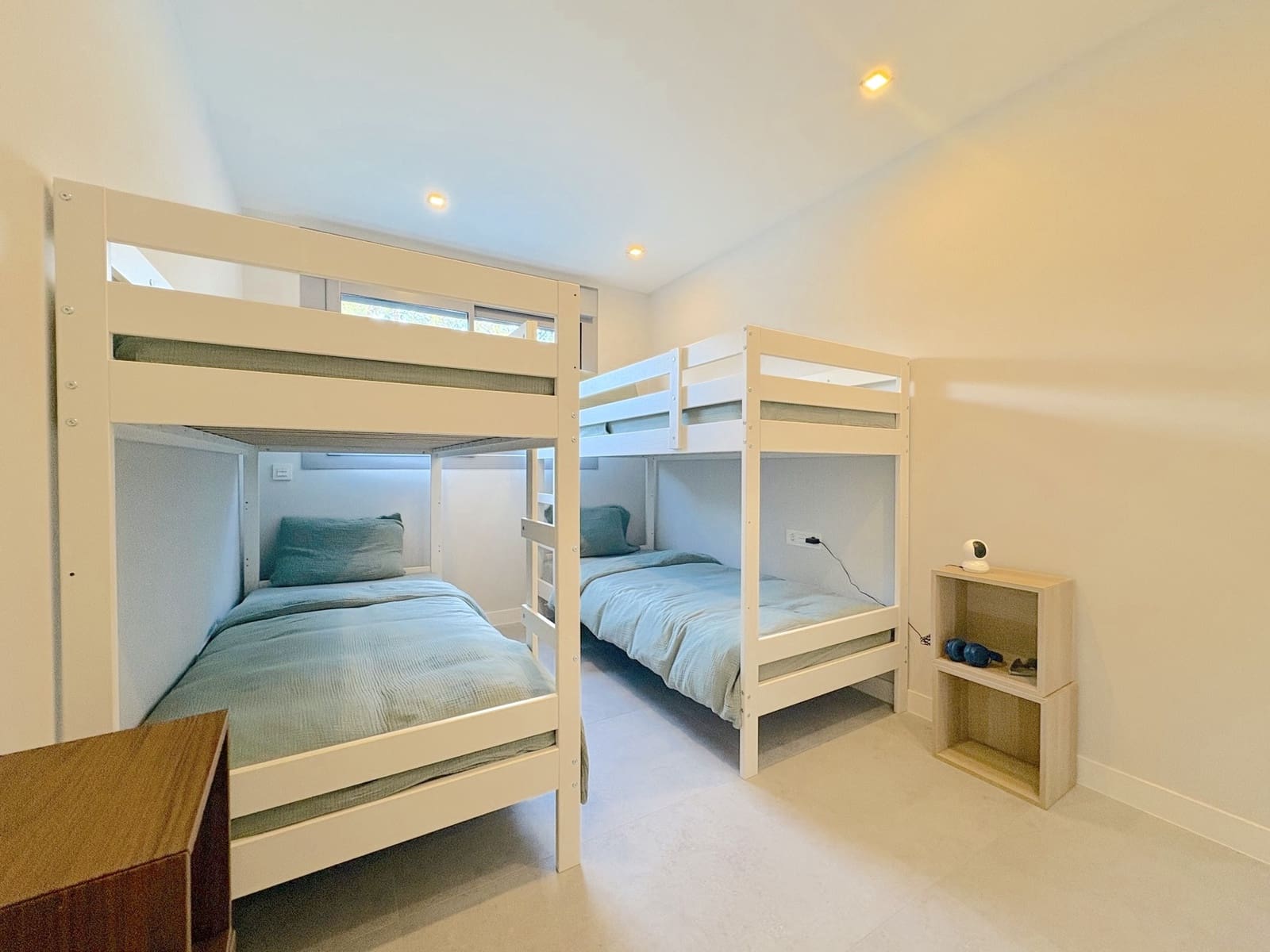 3 slaapkamer Appartement te koop in El Chaparral met zwembad garage - € 575.000 (Ref: 9591123)