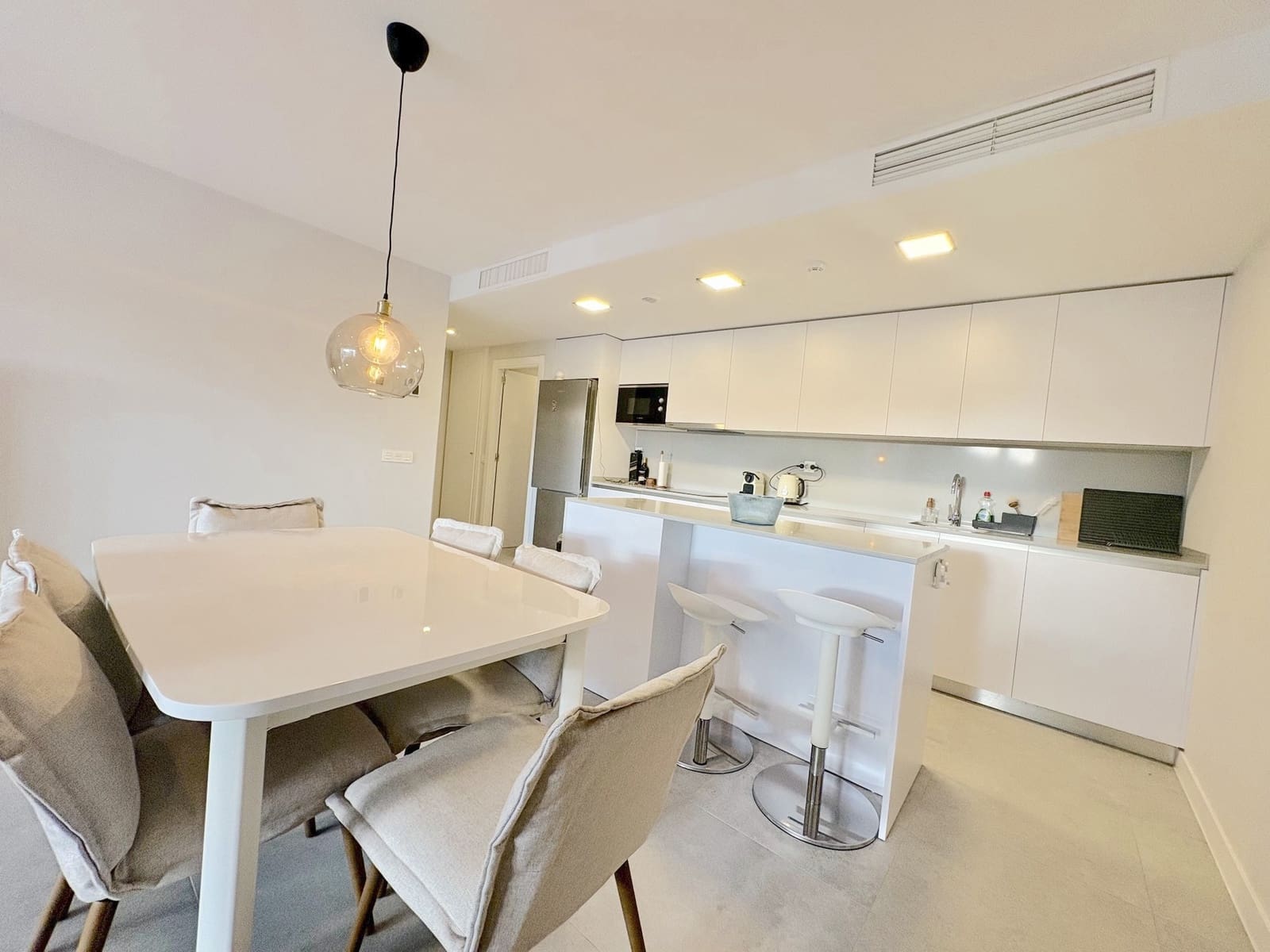 3 slaapkamer Appartement te koop in El Chaparral met zwembad garage - € 575.000 (Ref: 9591123)