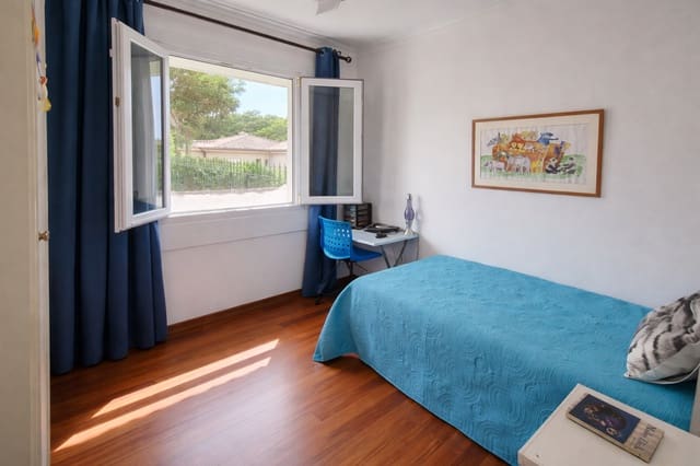 5 makuuhuone Huvila myytävänä paikassa Sotogrande, San Roque mukana uima-altaan 
autotalli - 1 750 000 € (Ref: 9591124)