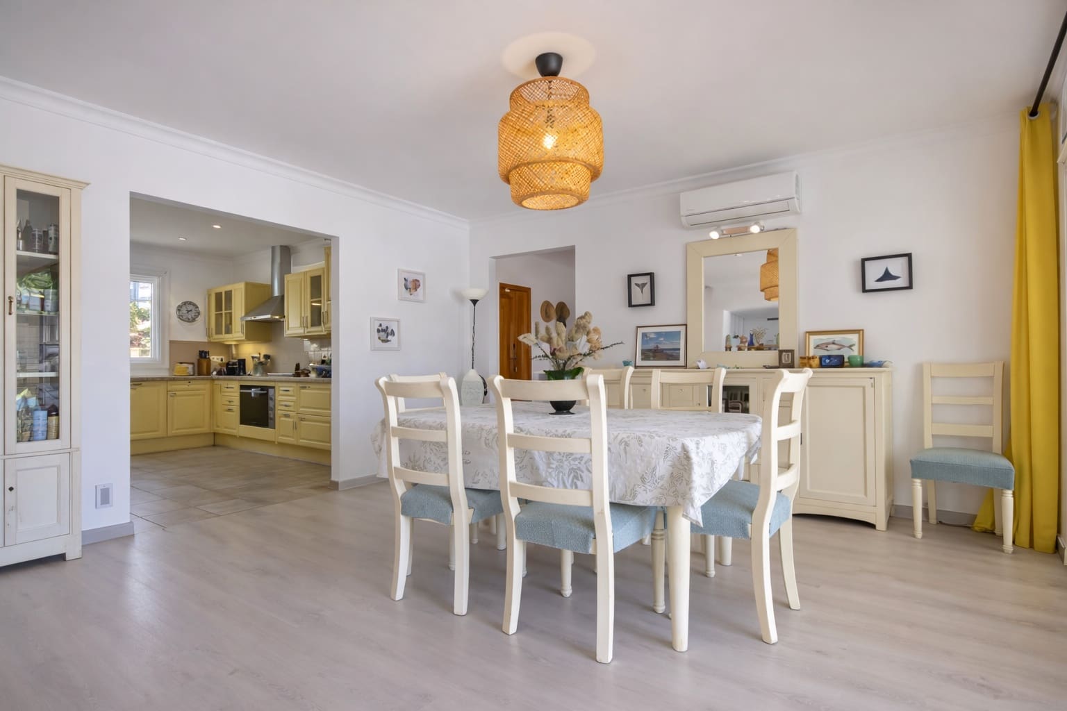 5 slaapkamer Villa te koop in Sotogrande met zwembad garage - € 1.750.000 (Ref: 9591124)