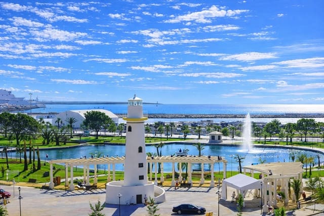 1 makuuhuone Huvila myytävänä paikassa Huelin, Málaga kaupunki - 150 000 € (Ref: 9596026)