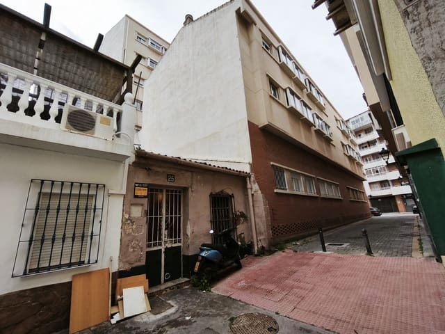 1 makuuhuone Huvila myytävänä paikassa Huelin, Málaga kaupunki - 150 000 € (Ref: 9596026)