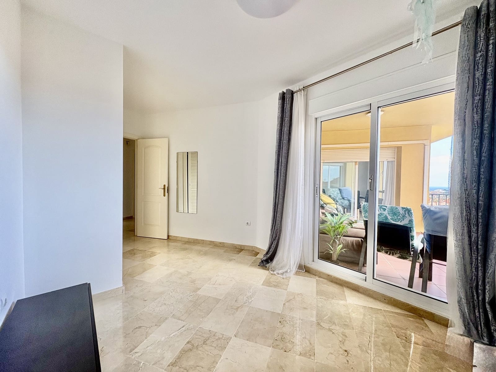 3 camera da letto Appartamento in vendita in Riviera del Sol con piscina garage - 350.000 € (Rif: 9599421)