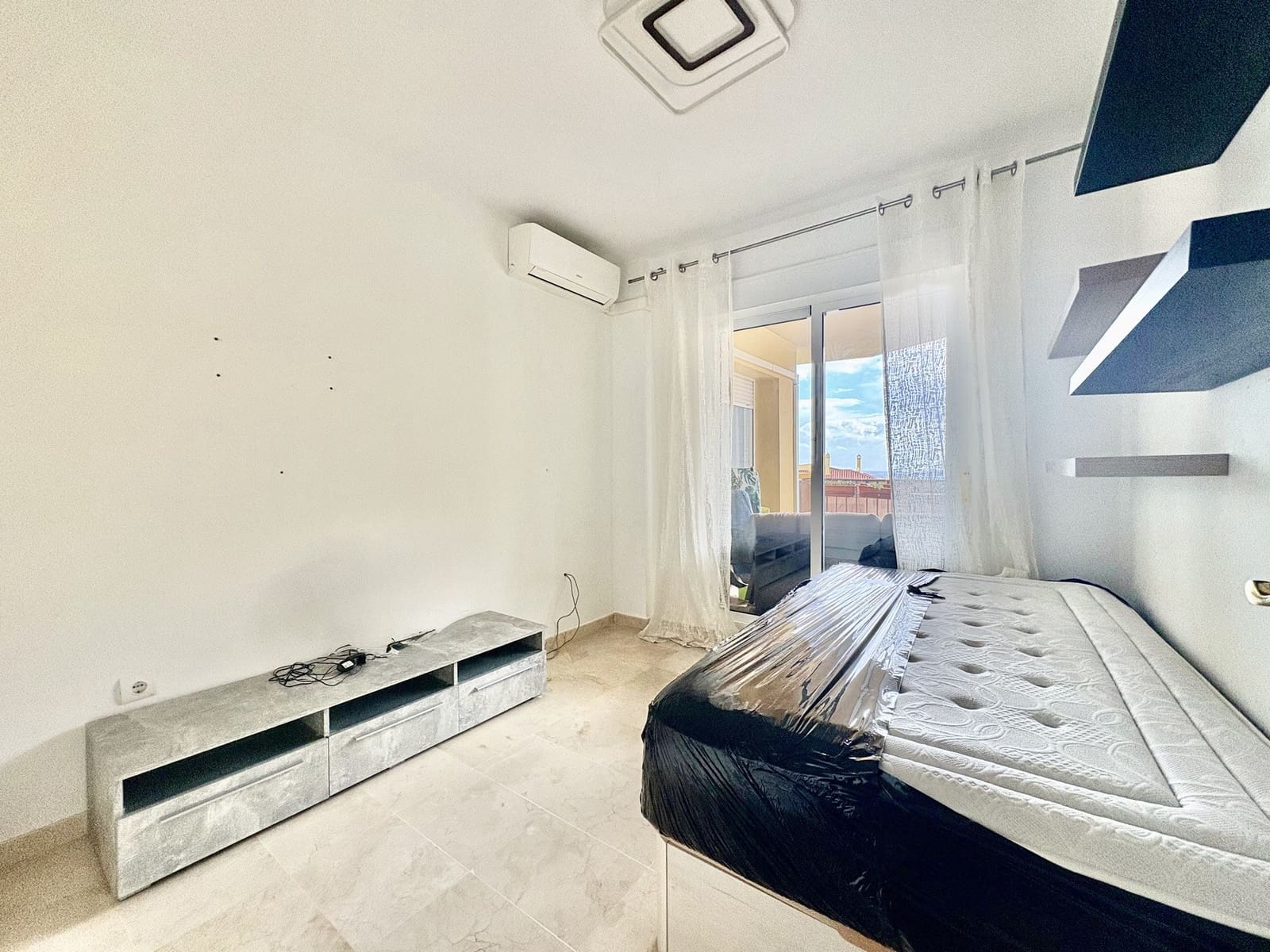 3 camera da letto Appartamento in vendita in Riviera del Sol con piscina garage - 350.000 € (Rif: 9599421)