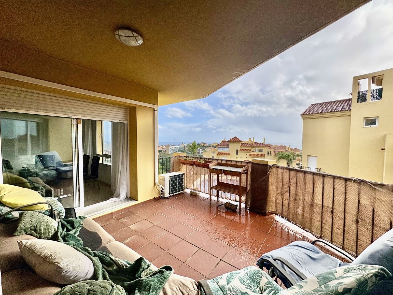 3 camera da letto Appartamento in vendita in Riviera del Sol con piscina garage - 350.000 € (Rif: 9599421)