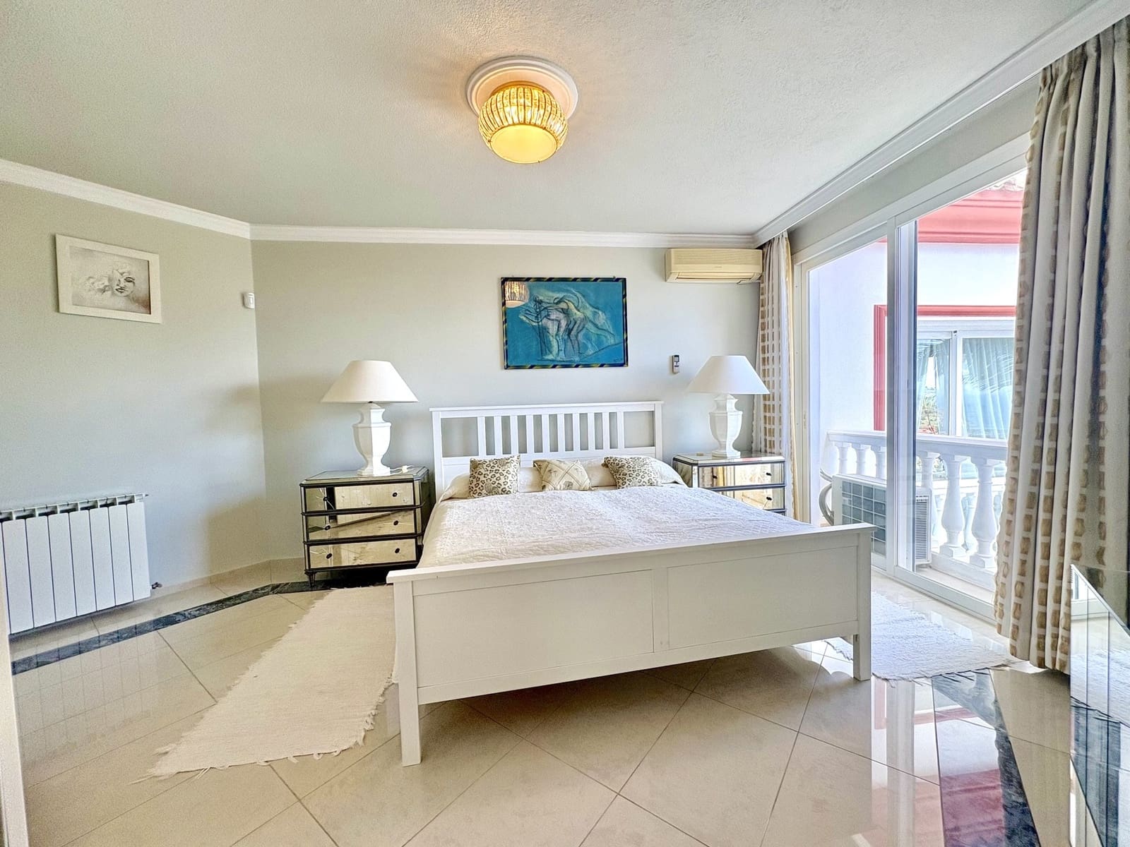 6 Zimmer Villa zu verkaufen in Marbella mit Pool Garage - 2.285.000 € (Ref: 9599422)