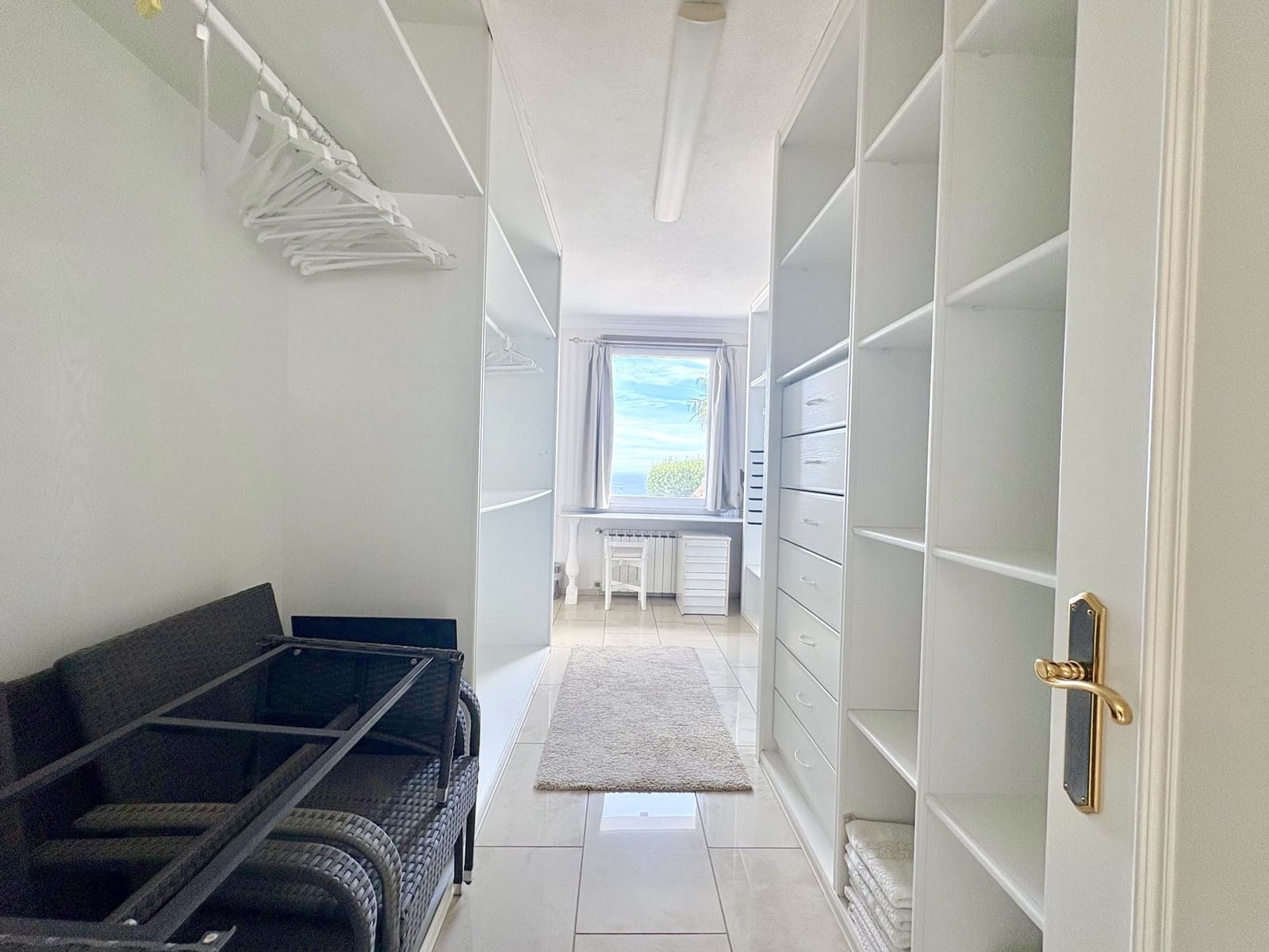 6 Zimmer Villa zu verkaufen in Marbella mit Pool Garage - 2.285.000 € (Ref: 9599422)