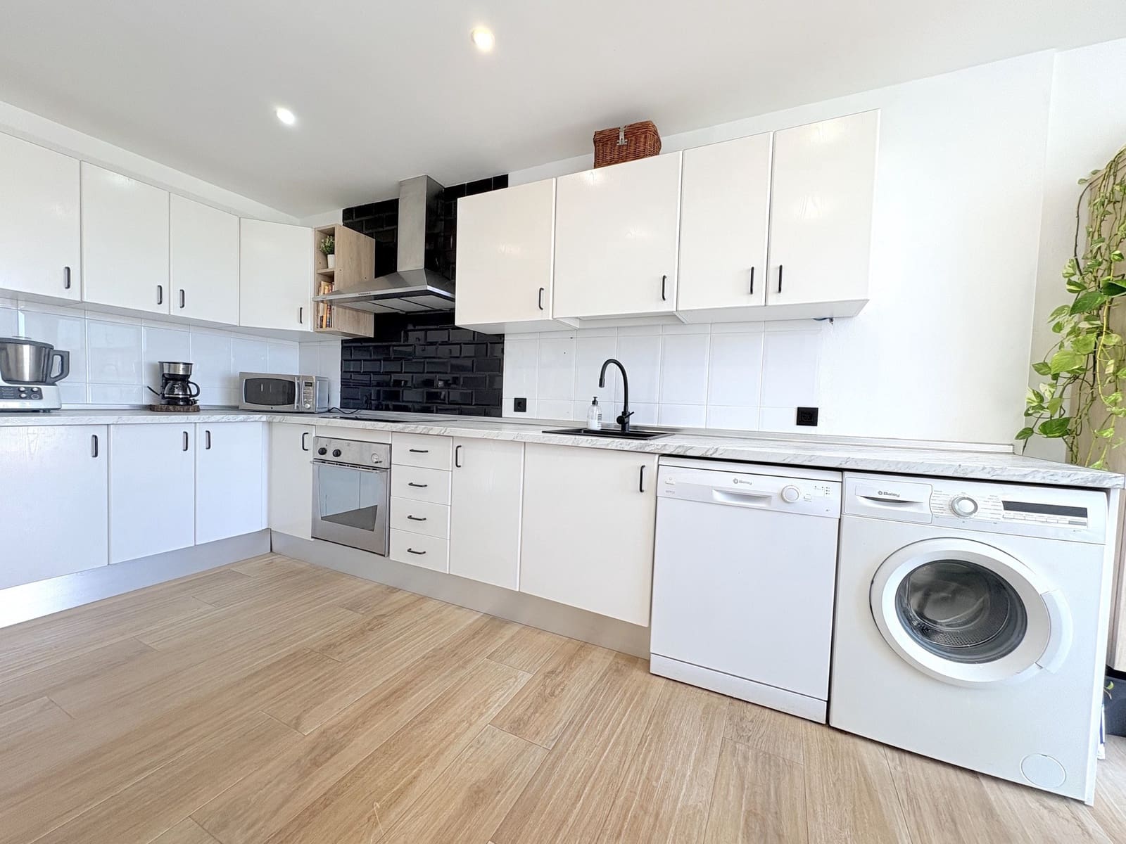 3 makuuhuone Kattohuoneisto myytävänä paikassa Mijas Costa mukana uima-altaan - 399 000 € (Ref: 9602621)