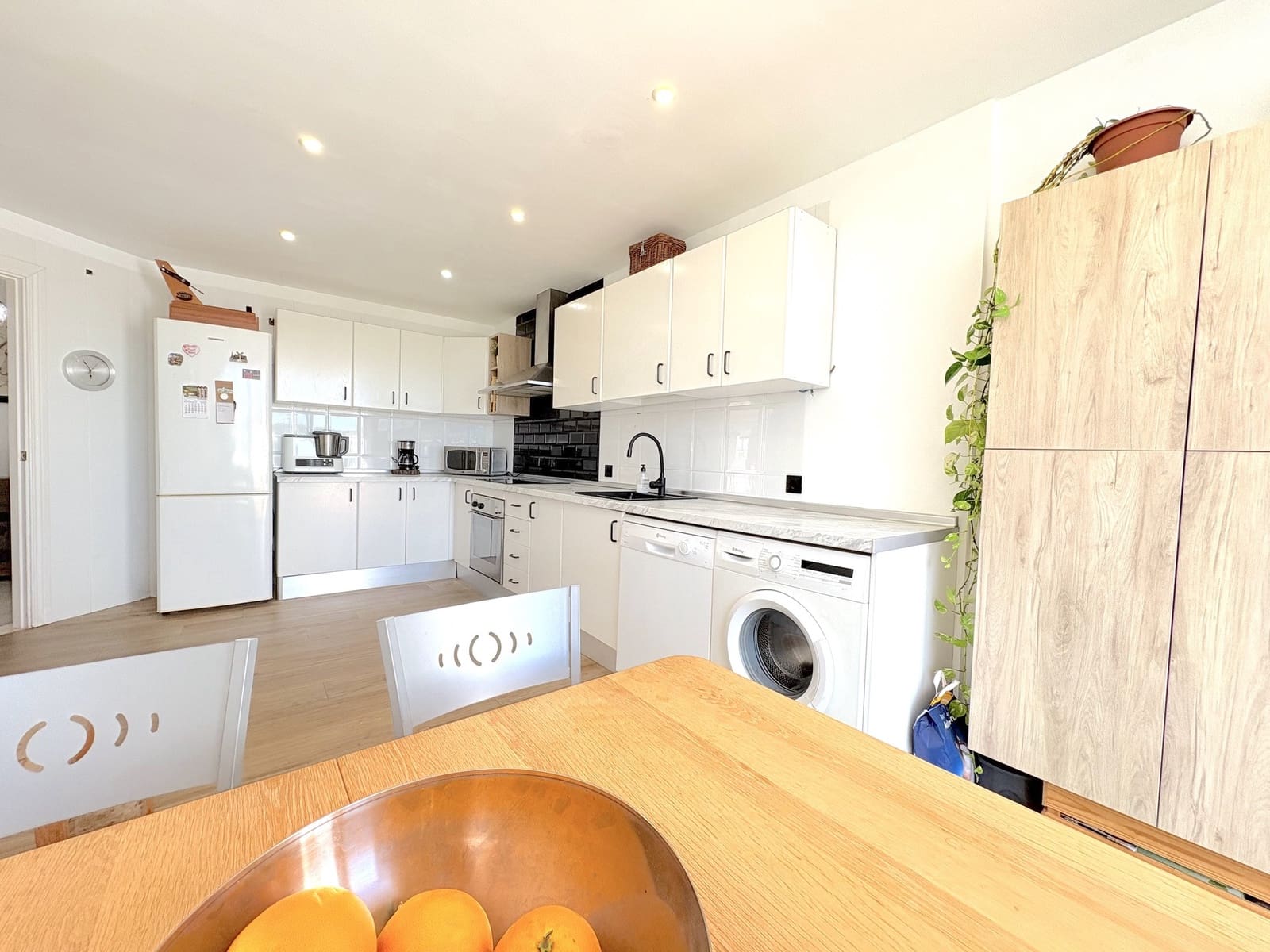 3 makuuhuone Kattohuoneisto myytävänä paikassa Mijas Costa mukana uima-altaan - 399 000 € (Ref: 9602621)