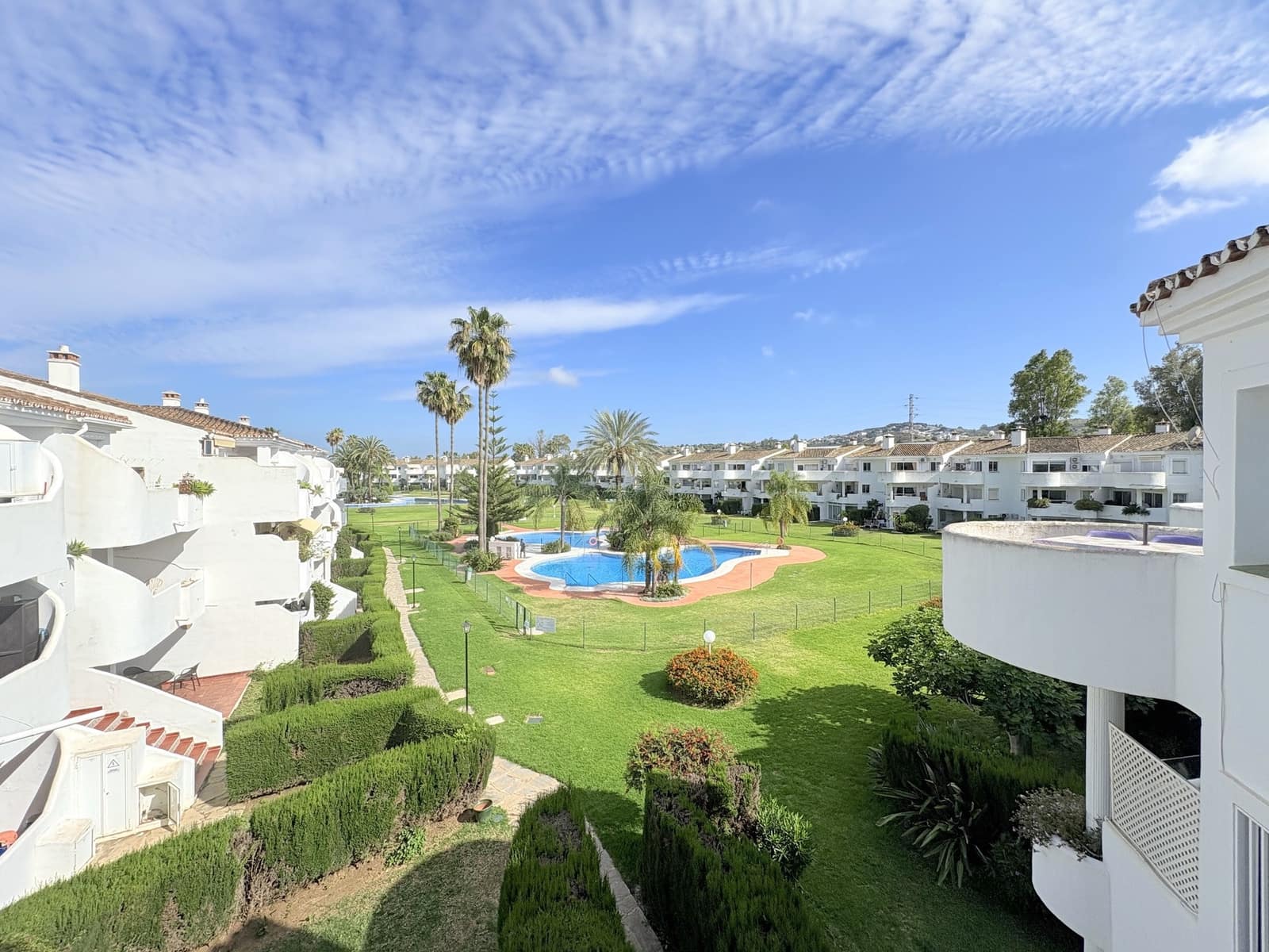 3 makuuhuone Kattohuoneisto myytävänä paikassa Mijas Costa mukana uima-altaan - 399 000 € (Ref: 9602621)