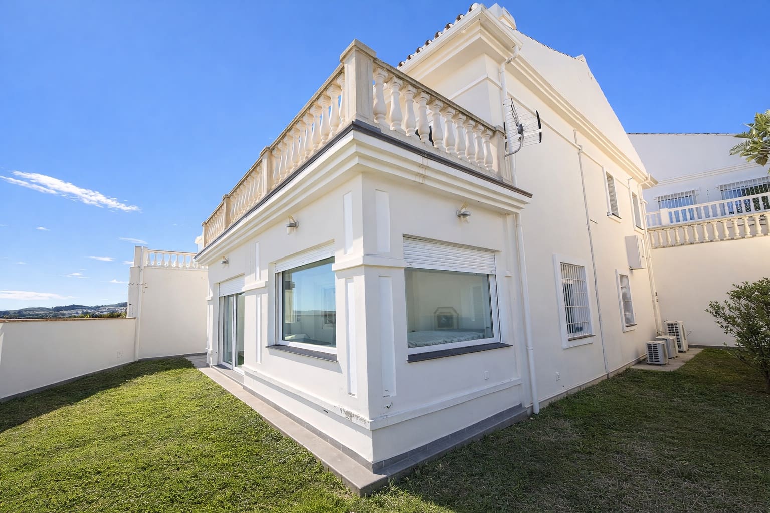 3 soveværelse Villa til salg i Cerro del Aguila med swimmingpool garage - € 670.000 (Ref: 9602622)