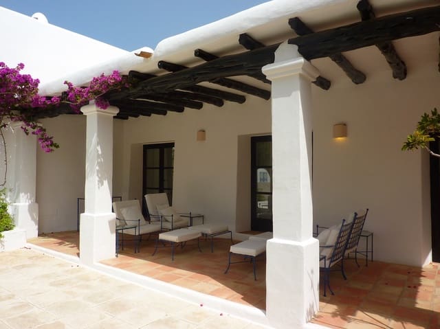 5 Zimmer Villa zu verkaufen in Santa Eulalia / Santa Eularia mit Pool Garage - 4.995.000 € (Ref: 9604896)