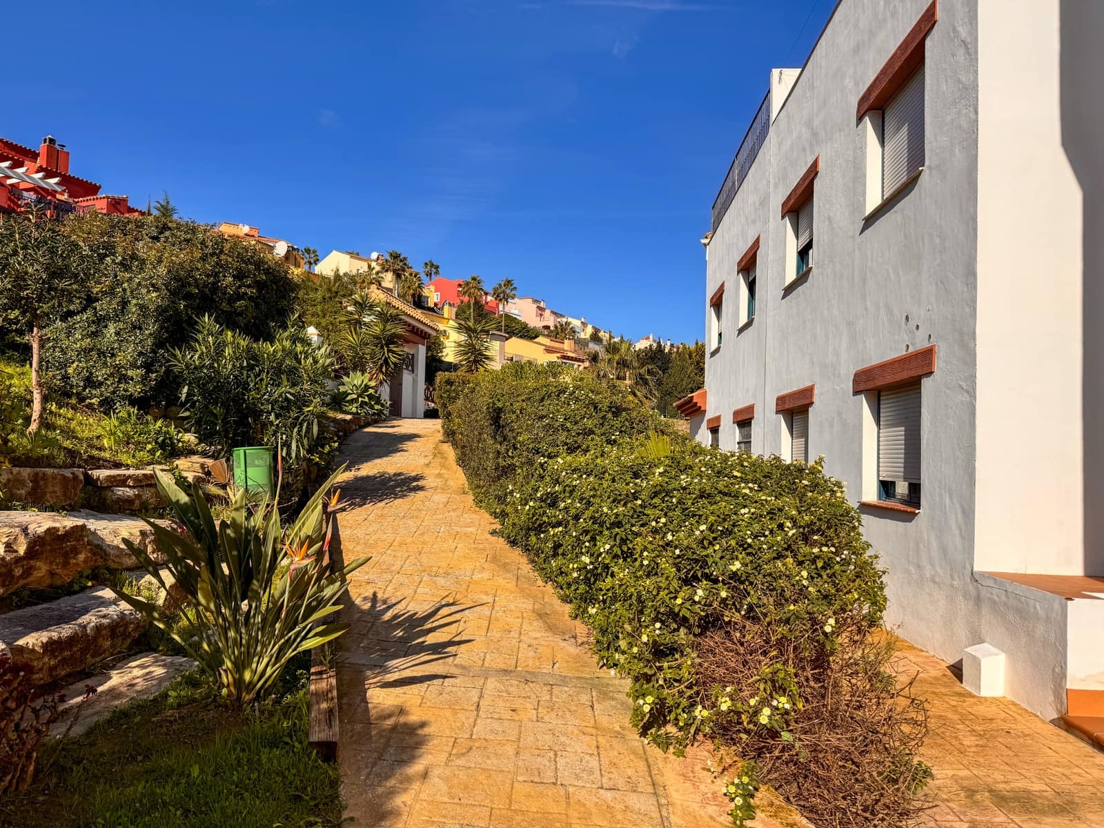 3 soveværelse Penthouse til salg i La Alcaidesa med swimmingpool garage - € 690.000 (Ref: 9611350)