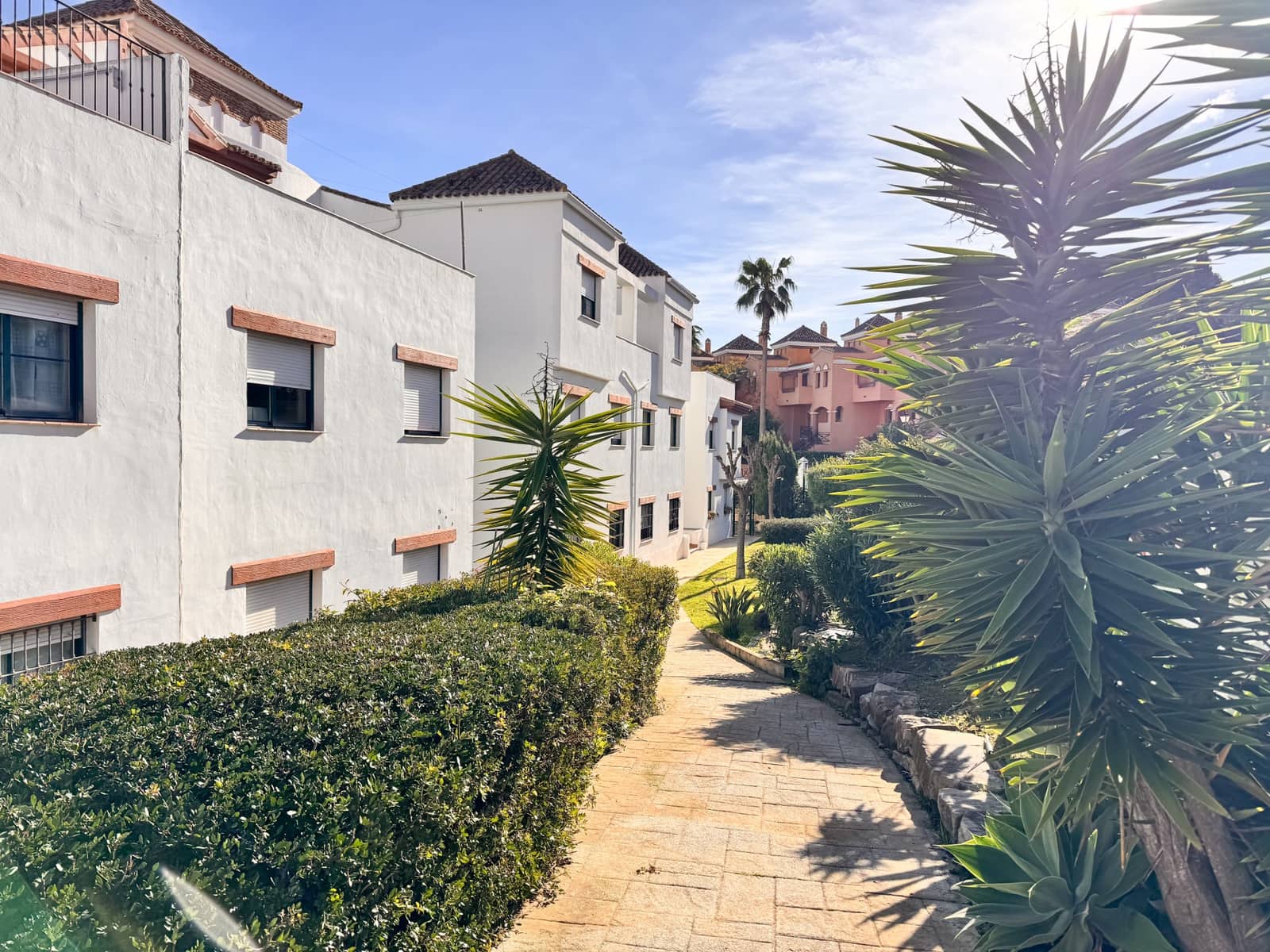 3 soveværelse Penthouse til salg i La Alcaidesa med swimmingpool garage - € 690.000 (Ref: 9611350)