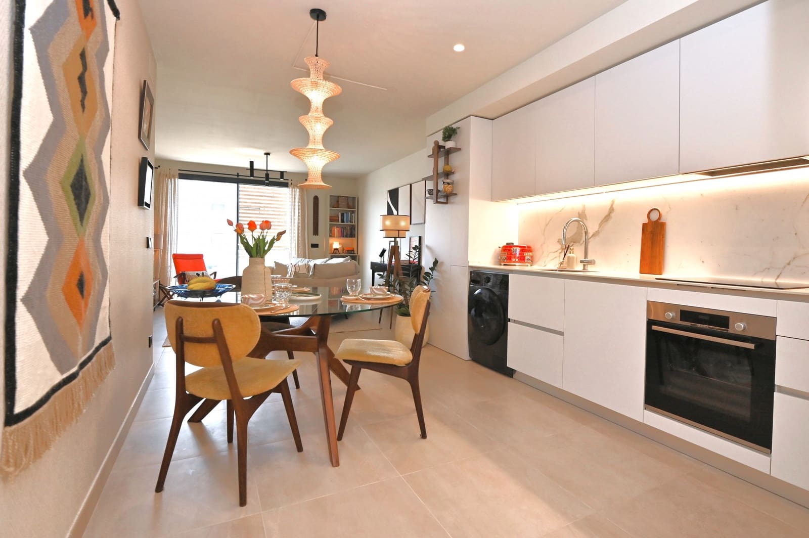 2 makuuhuone Huoneisto myytävänä paikassa Santa Eulalia / Santa Eularia mukana uima-altaan 
autotalli - 675 000 € (Ref: 9615566)