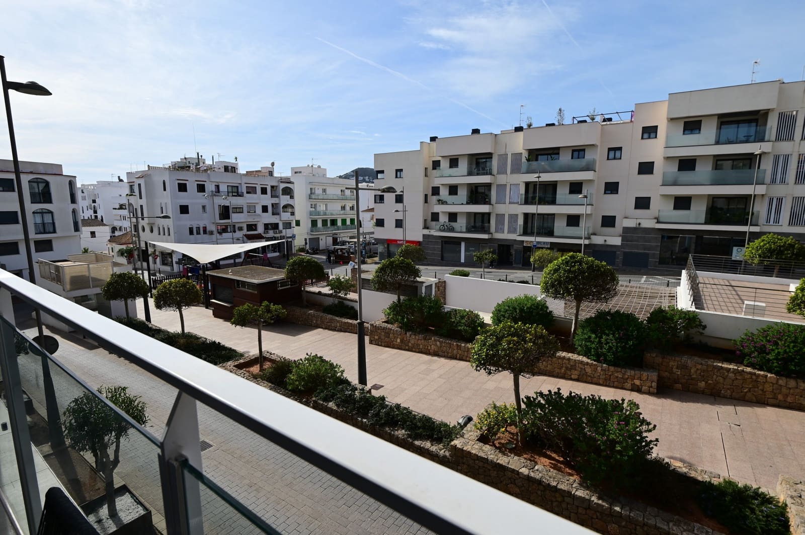 2 makuuhuone Huoneisto myytävänä paikassa Santa Eulalia / Santa Eularia mukana uima-altaan 
autotalli - 675 000 € (Ref: 9615566)