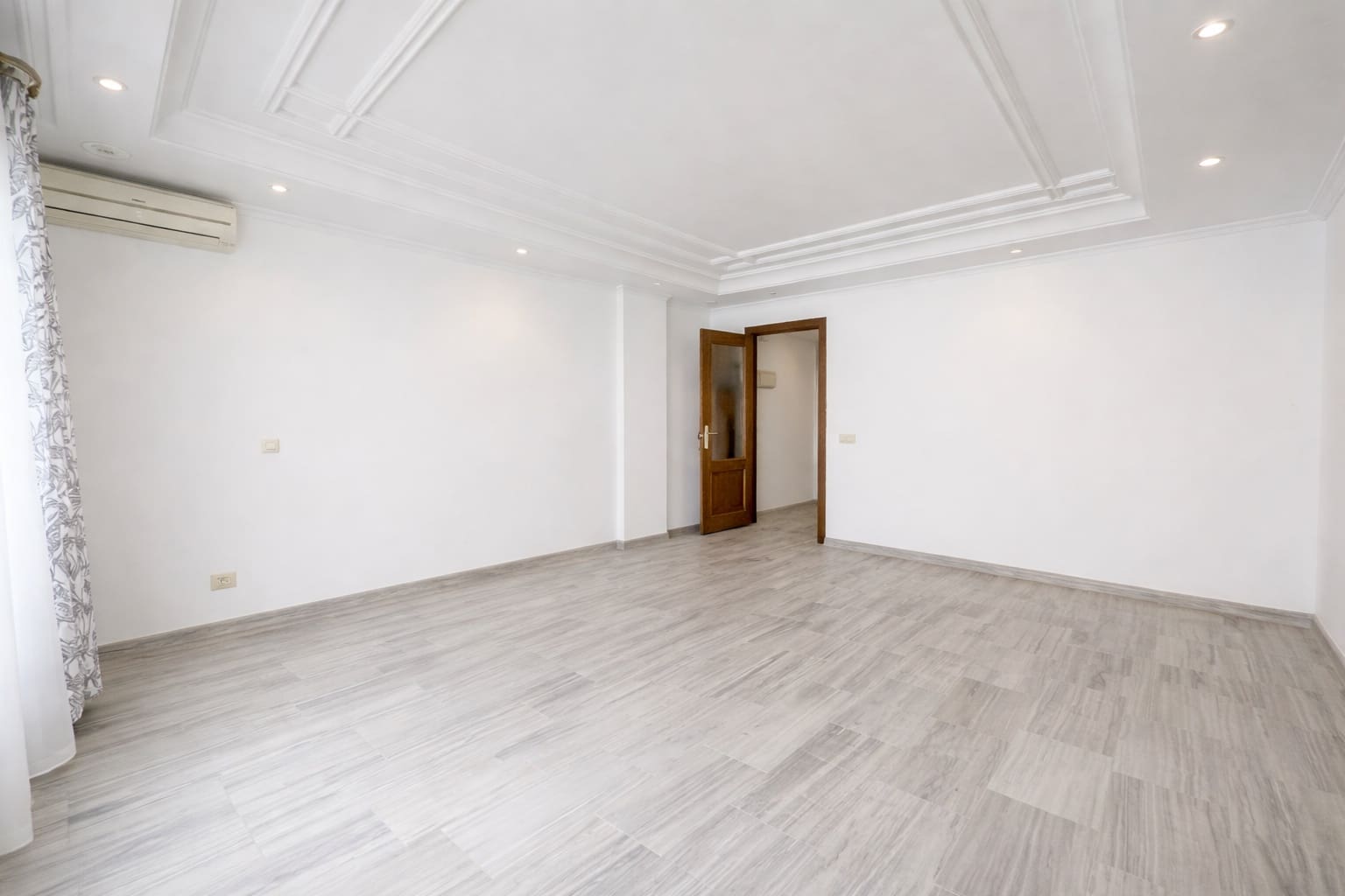 3 bedroom Apartment for sale in San Pedro de Alcantara with pool - € 410,000 (Ref: 9615567)