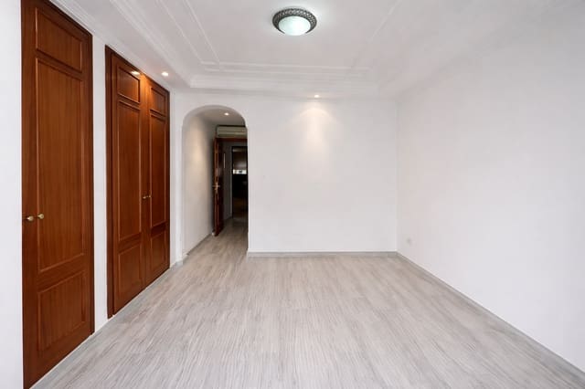 3 slaapkamer Appartement te koop in San Pedro de Alcántara Pueblo, Marbella met zwembad - € 410.000 (Ref: 9615567)