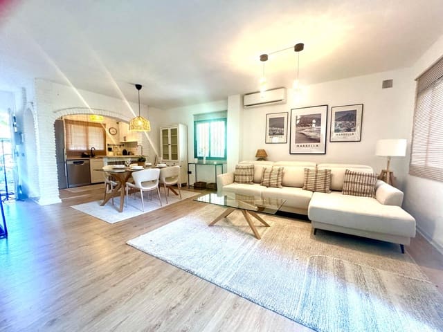 2 bedroom Townhouse for sale in Mijas Costa, Mijas with pool - € 510,000 (Ref: 9625768)